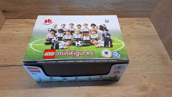 LEGO Collectible Minifigures 71014 DFB Series