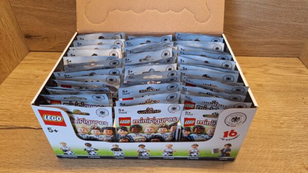 LEGO Collectible Minifigures 71014 DFB Series