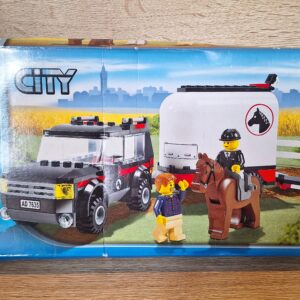 LEGO City 7635 Samochód terenowy z przyczepą na konie