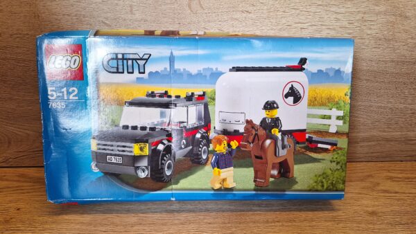 LEGO City 7635 Samochód terenowy z przyczepą na konie