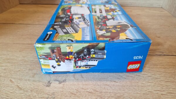 LEGO City 7635 Samochód terenowy z przyczepą na konie