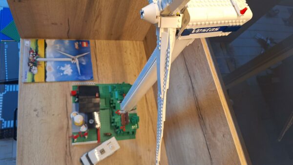 LEGO Creator Expert 4999 - Vestas Turbina Wiatrowa